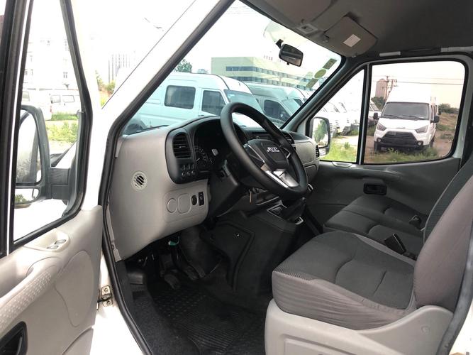 江鈴特順貨運(yùn)版行車照江鈴特順貨運(yùn)版內(nèi)部尺寸